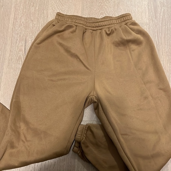 Sweatpants bundle - Picture 3 of 4